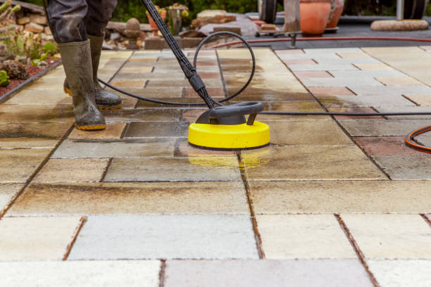 Best Pool Deck Cleaning  in Montura, FL